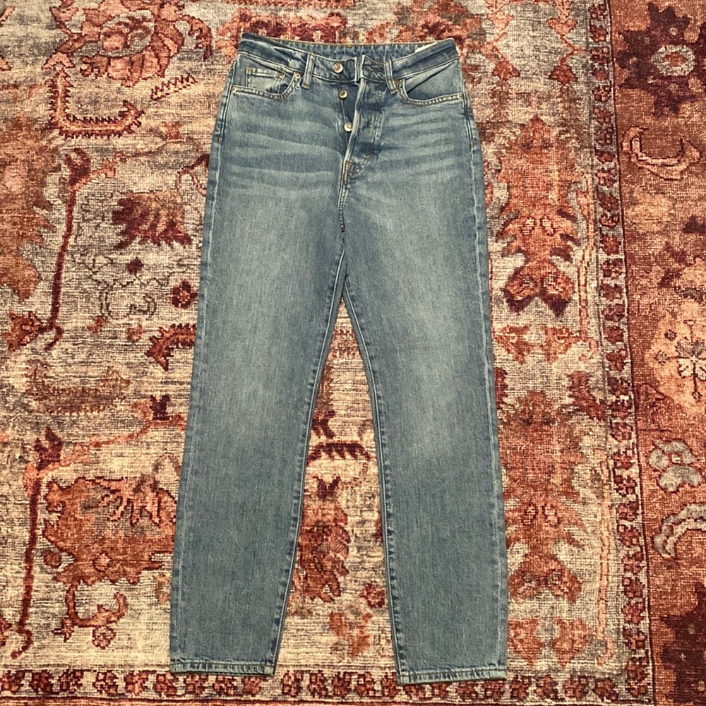 H&M ultra high waist mom jeans size 4